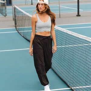 ALBION FIT JETSETTER CARGO JOGGERS BLACK Size Small NWT